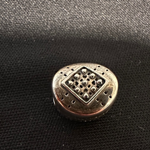 Pandora Silver 'Grandma' Charm Bracelet - Picture 4 of 4